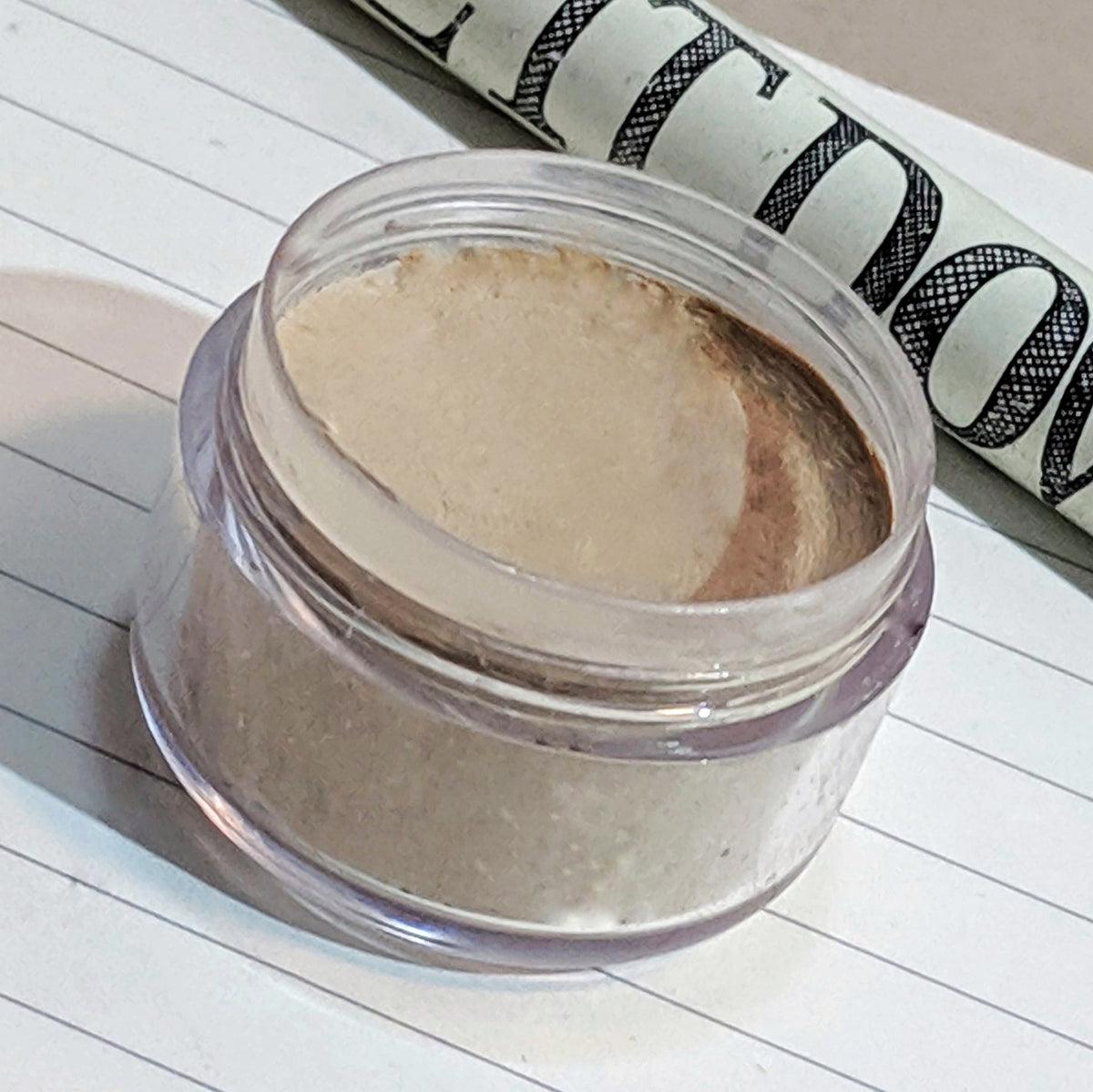 Blank Page Eyeshadow Base Papyrus