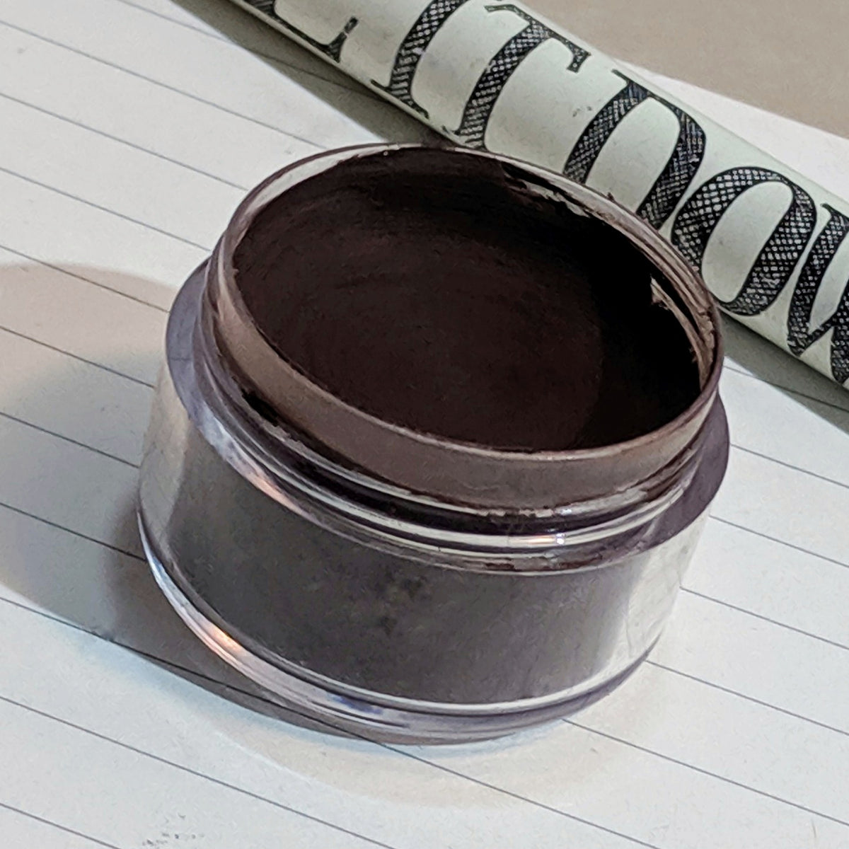 Blank Page Eyeshadow Base Amate